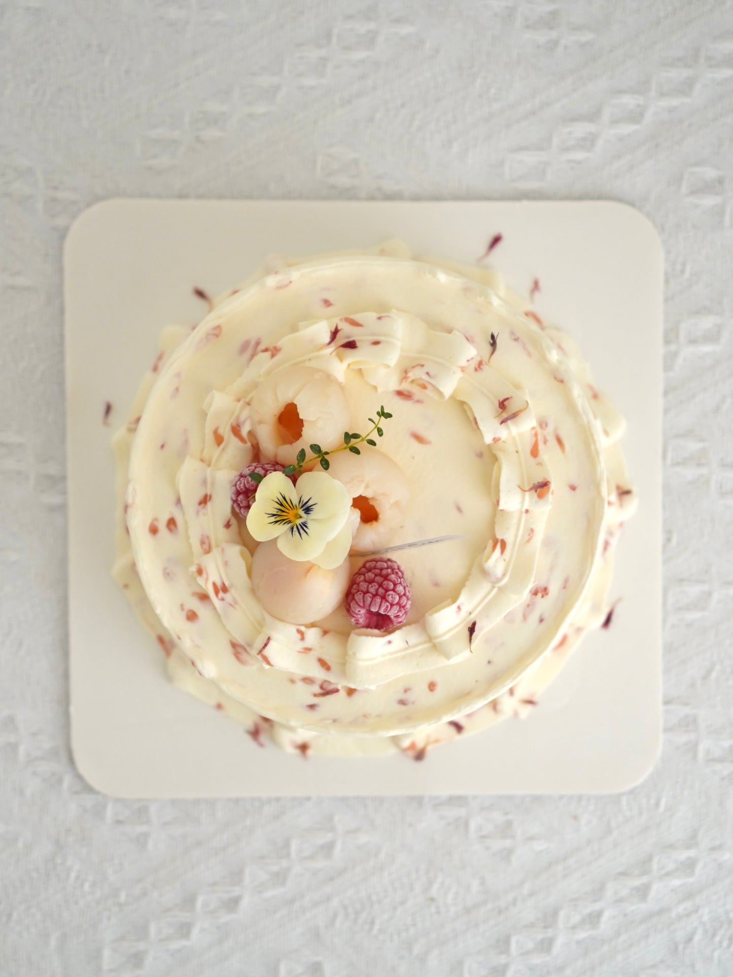 Lychee Grapefruit Cake