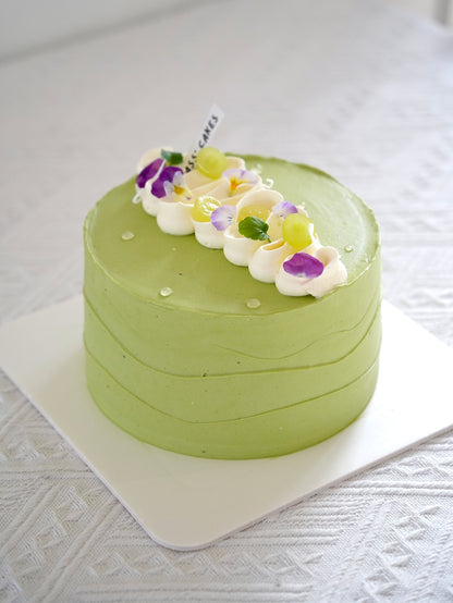 Matcha & White Grape Cake