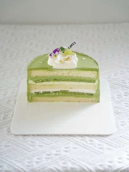 Matcha & White Grape Cake