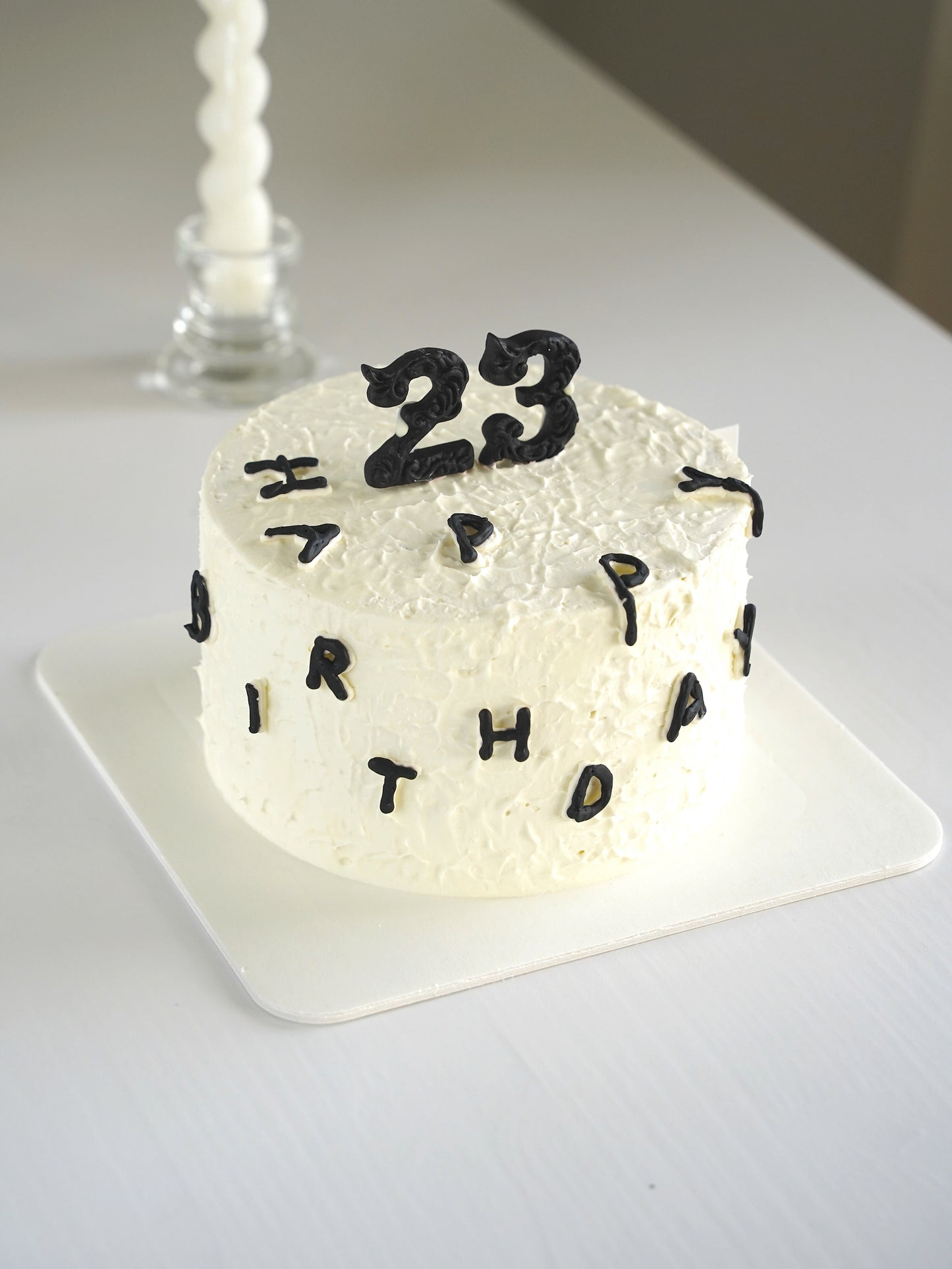 Black & White Minimalist Cake